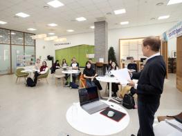 인천경제청, 외국인 정착 지원 사업 시범 운영 돌입 기사 이미지